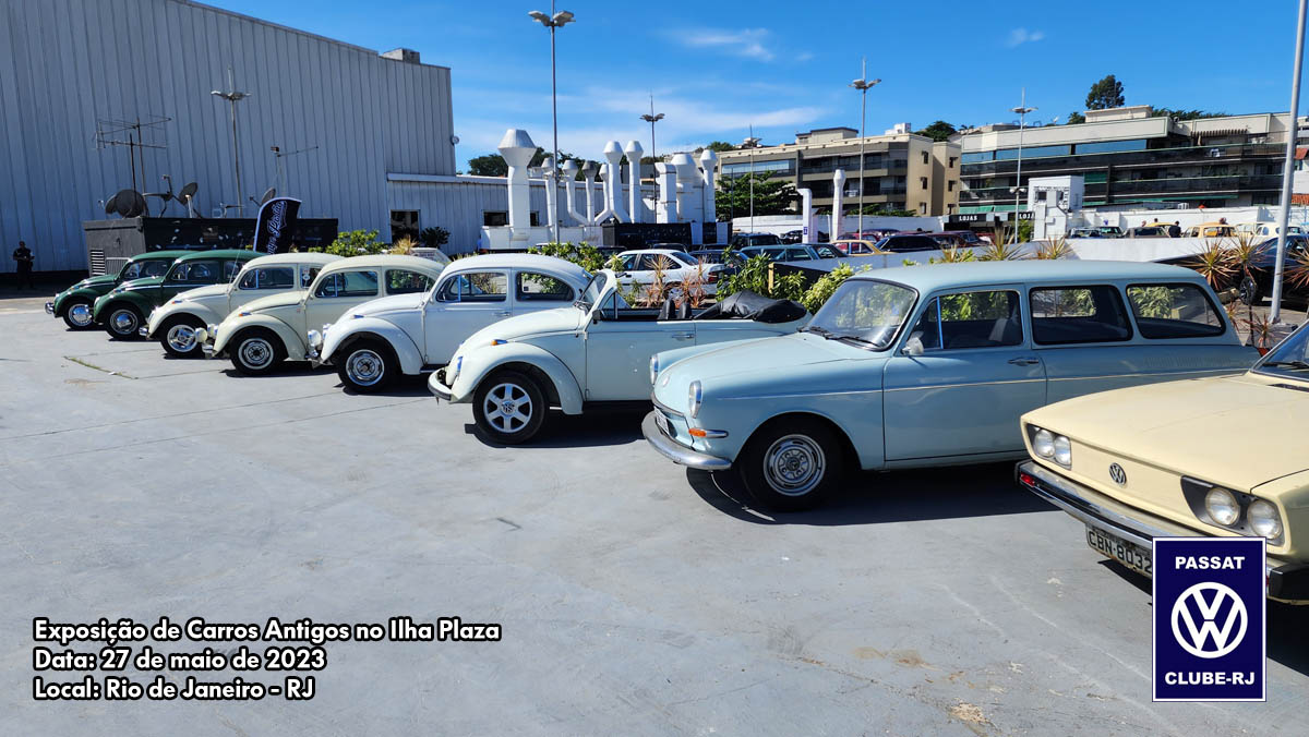 Exposição de Carros Antigos no Ilha Plaza 116